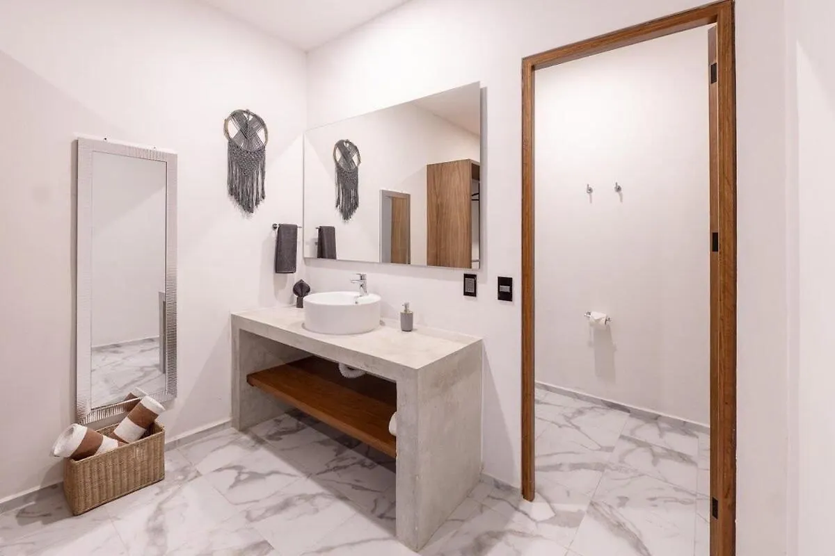 Apartment In Duplex One Block From Playacar Beach Playa del Carmen