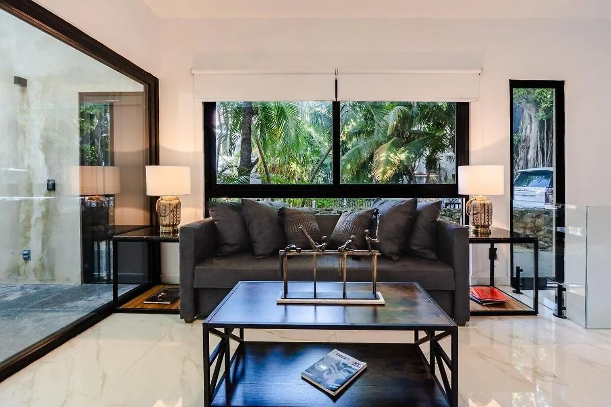 Apartment In Duplex One Block From Playacar Beach Playa del Carmen